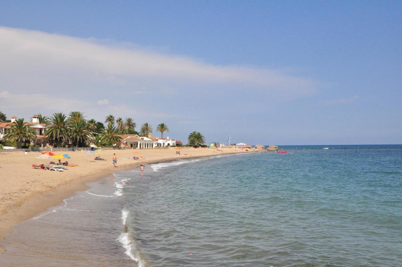 Las Palmeras 1 - Only Families Cambrils Kültér fotó